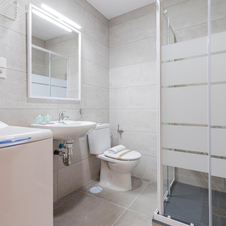 Dobo Madrid América - Studio - 19