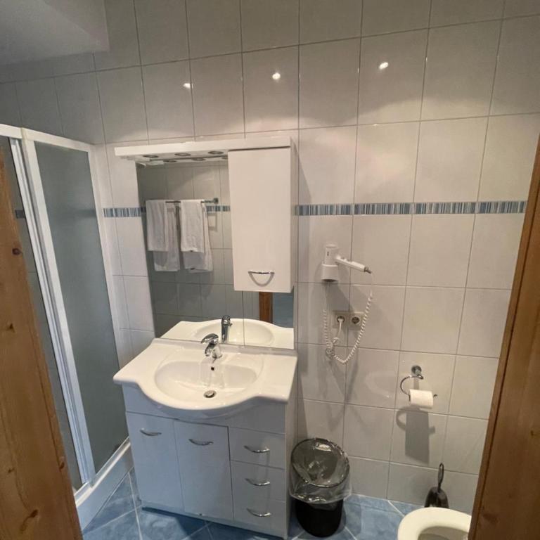 Waldrestaurant VIDA - Einzelzimmer mit Dusche - 6