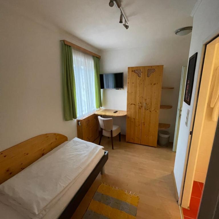 Waldrestaurant VIDA - Einzelzimmer mit Dusche - 5