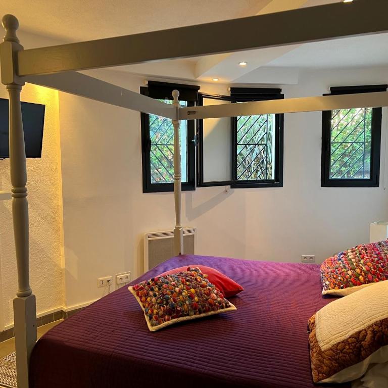 Grande Villa 350 M2, piscine chauffée vue mer et collines, CAVALAIRE sur mer, 10 personnes - Villa avec Piscine Privée - 36