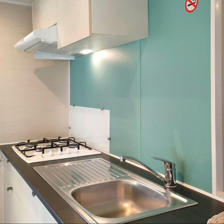 Camping La Bergerie Plage - Mobile Home - 9