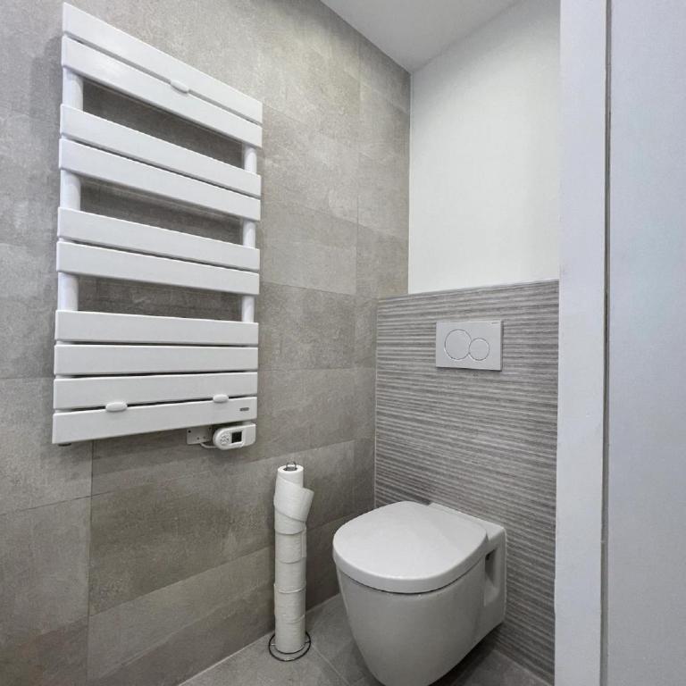 Magnifique appartement les pieds dans l’eau à Nice - Appartement 2 Chambres - 23