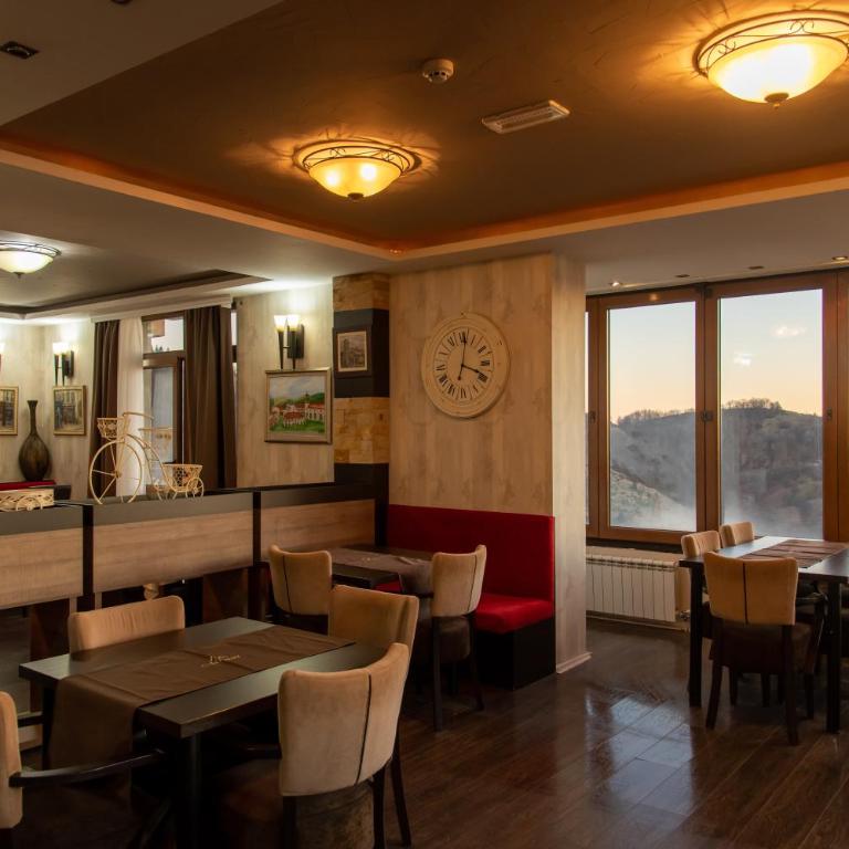 Premier 1 - Milmari Resort - King Studio with Sofa Bed - 32