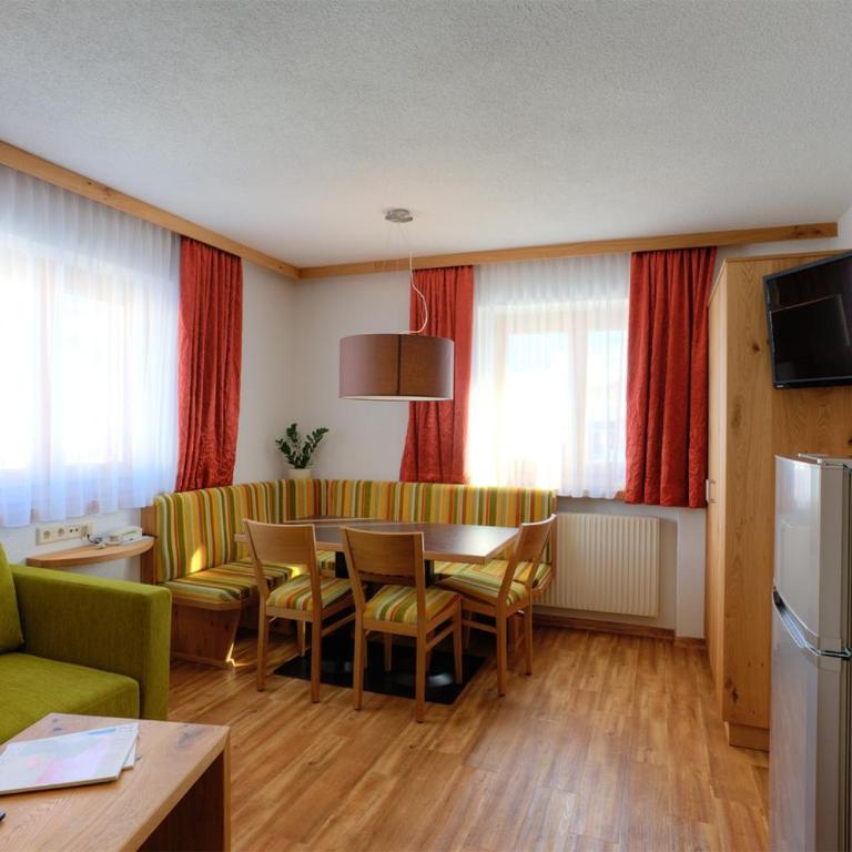 Haus Bickel - Standard Apartment mit 2 Schlafzimmern - 21