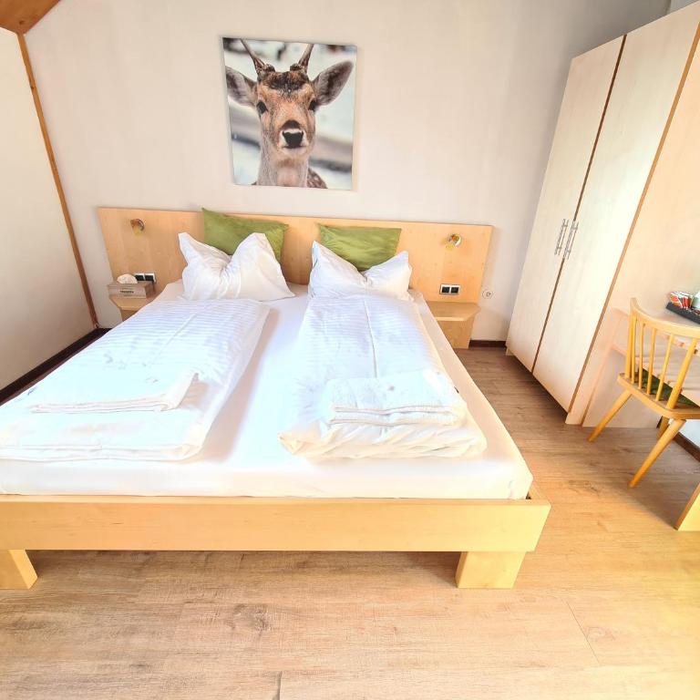 Gästehaus Pernull - Doppelzimmer ohne Balkon - 6