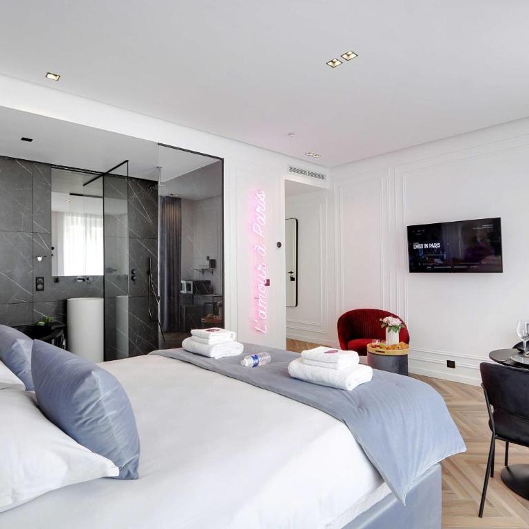 Charming private room - 2P - Les halles - Chambre Double - 5