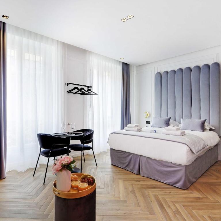 Charming private room - 2P - Les halles - Chambre Double - 3