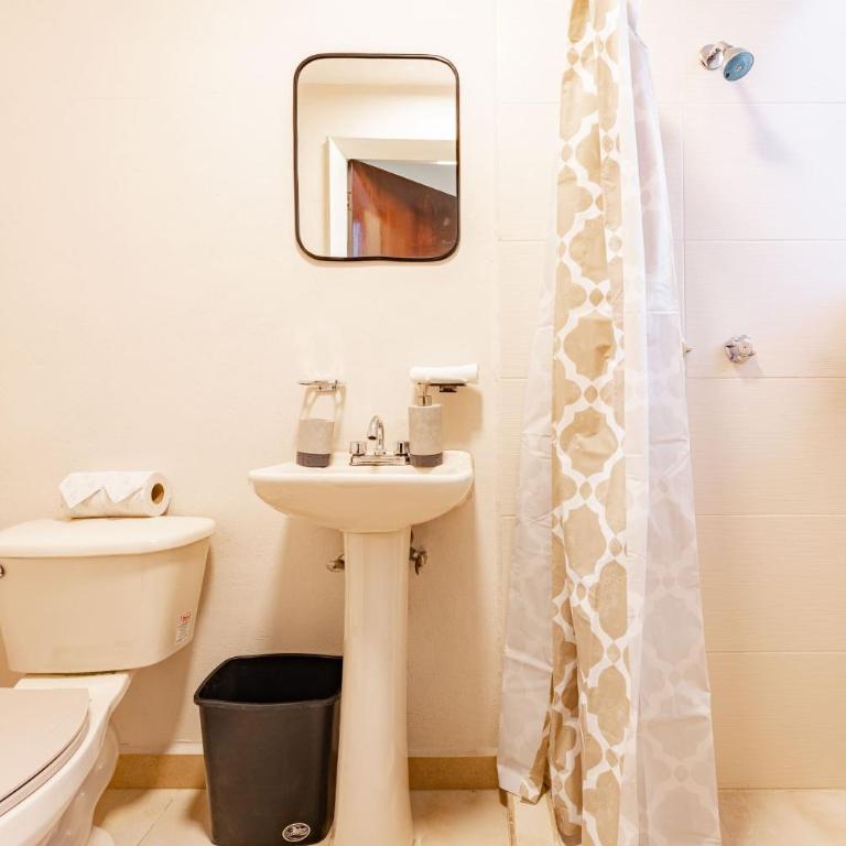 Hipódromo Condesa Apartments by VH - Three-Bedroom Apartment with Balcony - 11