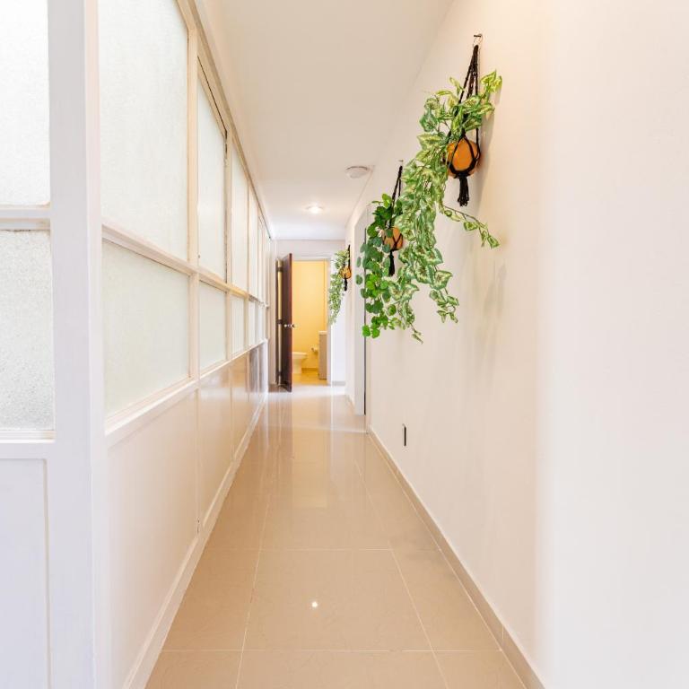 Hipódromo Condesa Apartments by VH - Four-Bedroom Apartment with Balcony - 13