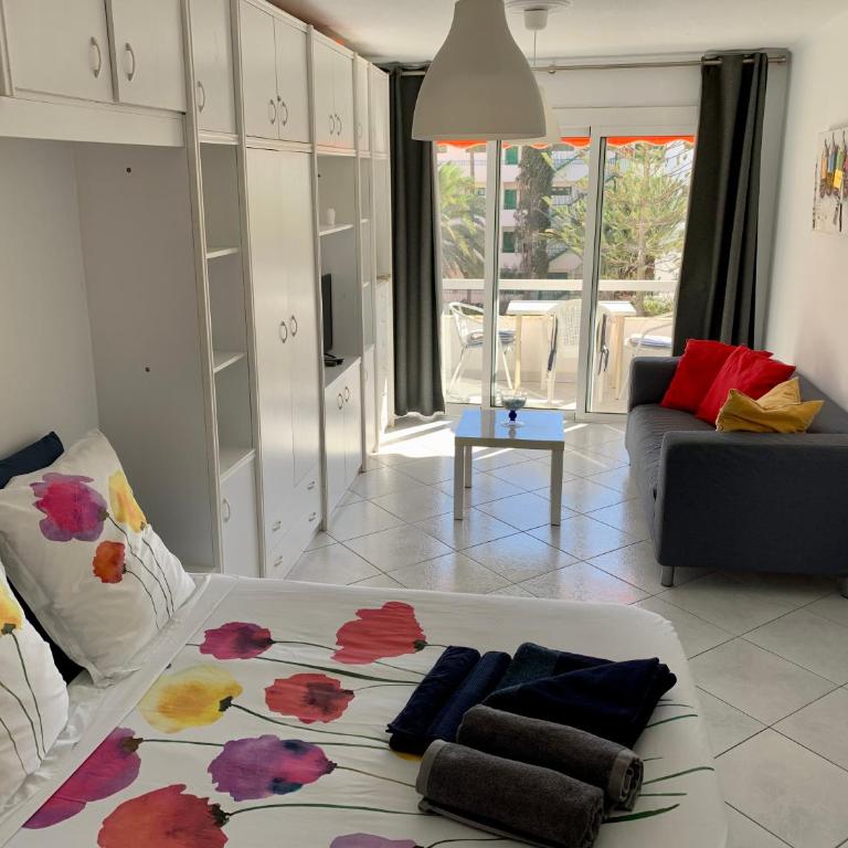 wonderful, lovely & quiet studio in playa del Inglés - WiFi free - Estudio con vistas a la piscina - 2