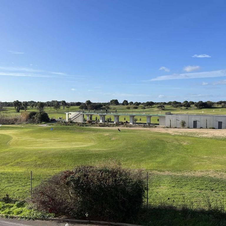 Studio pour 4 - Piscine, Parking, Lave-linge, Proche commerces - FR-1-702-23 - Studio - 10
