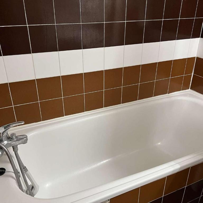 Grand 3 Pièces avec Terrasse, Lave-Linge et Lave-Vaisselle, Animaux Acceptés - FR-1-702-24 - Appartamento - 16