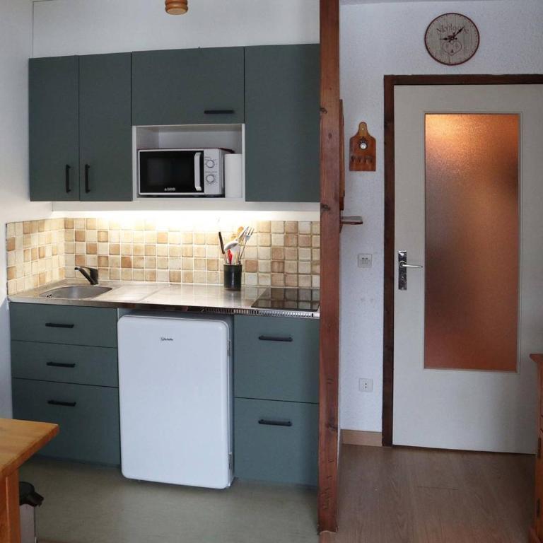 Studio confortable au pied des pistes avec balcon sud-ouest - FR-1-322-513 - Apartamento - 3