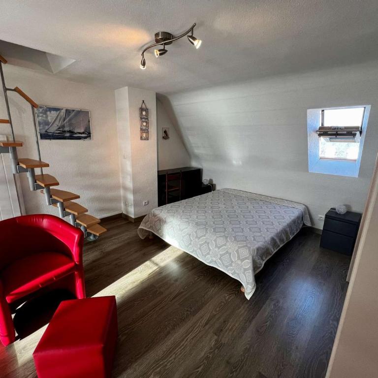Quiberon - Studio mezzanine rénové 40m² pour 4 pers - Vue mer et parking - FR-1-478-24 - Studio - 11