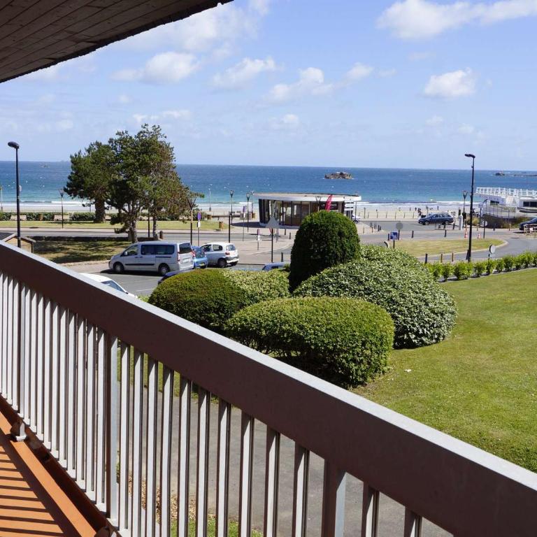 Appartement 3* avec terrasse et parking, à 2 pas de la plage de Trestraou à Perros-Guirec - FR-1-368-244 - Apartment (4 Erwachsene) - 1