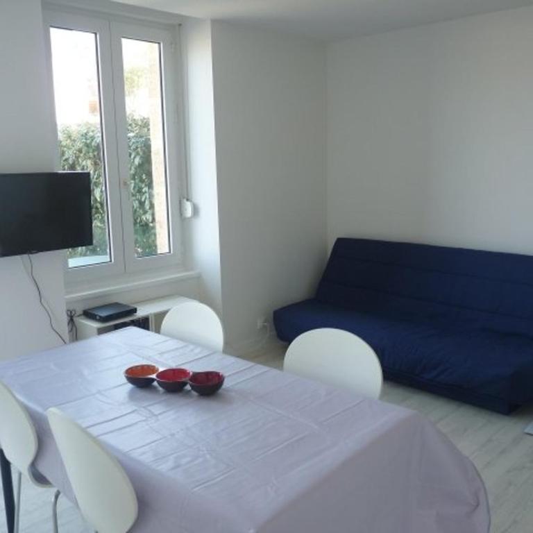 Appartement 2* avec WIFI, terrasse, proche plage de Trestraou - Perros-Guirec - FR-1-368-320 - Appartement (3 Adultes) - 3