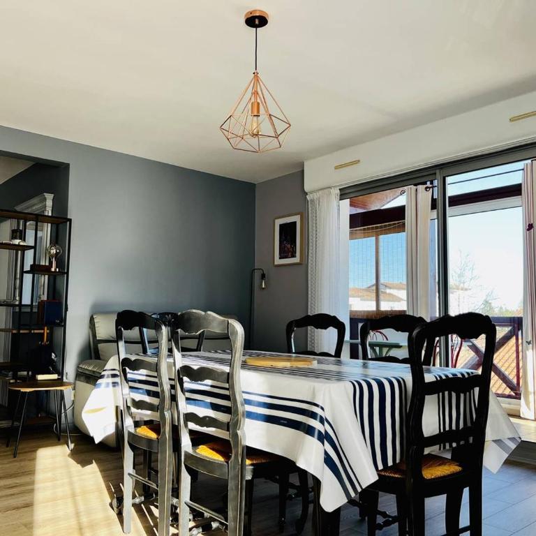 Confortable T2 à Cambo-les-Bains avec Parking et Fibre, 2 couchages - Apartment mit 1 Schlafzimmer - 4