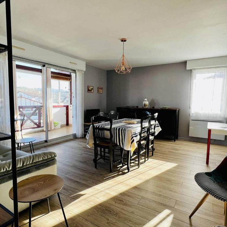 Confortable T2 à Cambo-les-Bains avec Parking et Fibre, 2 couchages - Apartment mit 1 Schlafzimmer - 7
