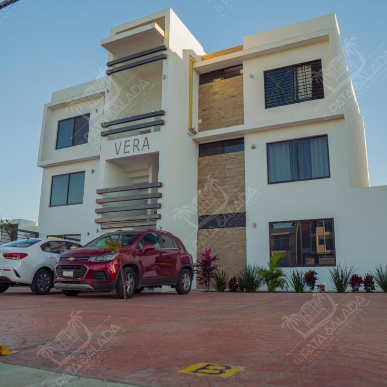 Planta Baja, a 10 minutos de la playa, Gran alberca y Mini Golf!! - Two-Bedroom Apartment - 80