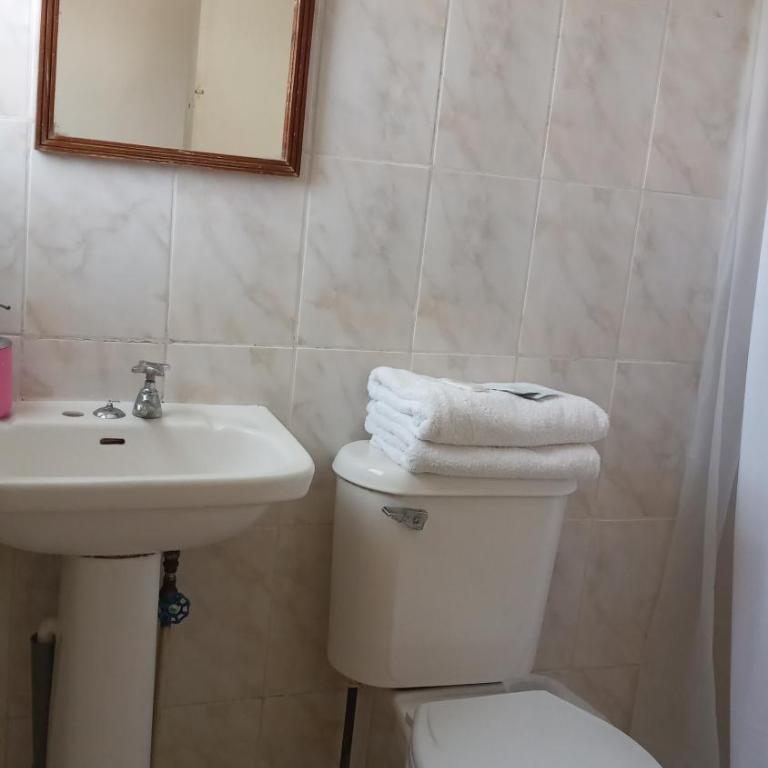 Hostal Amunategui- Sucursal Aguirre - Queen Room - 10