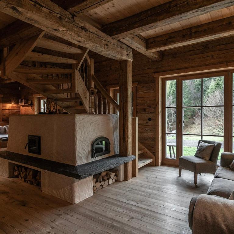 ChaletWK - Luxury old wood mountain chalet in a sunny secluded location with gym, sauna & whirlpool - Villa Deluxe - 5