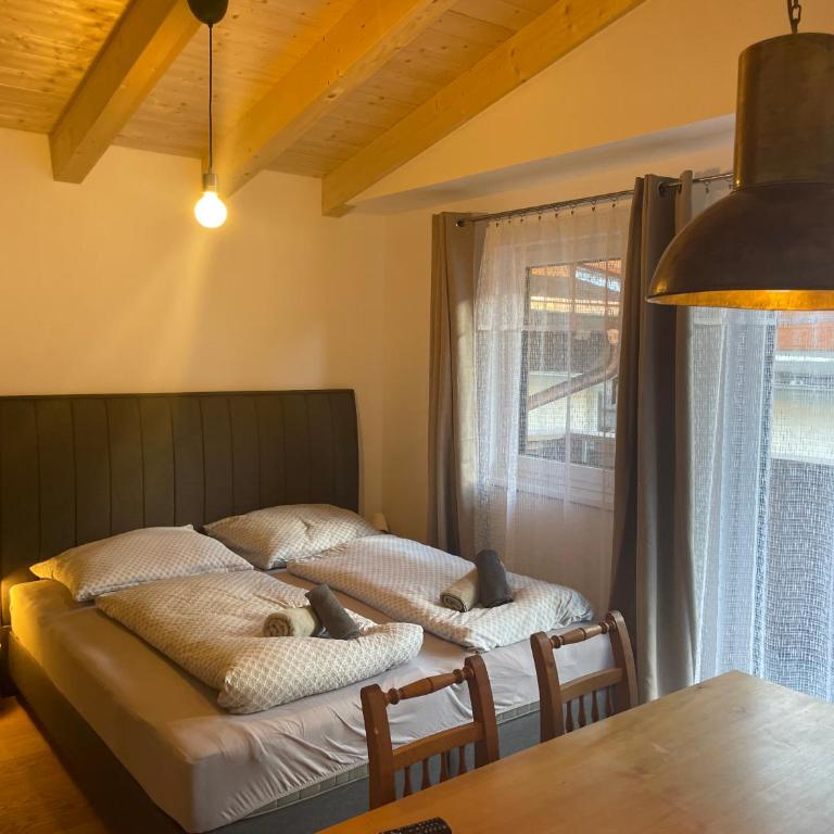 Tuxie Haus - Apartment with Balcony - 5
