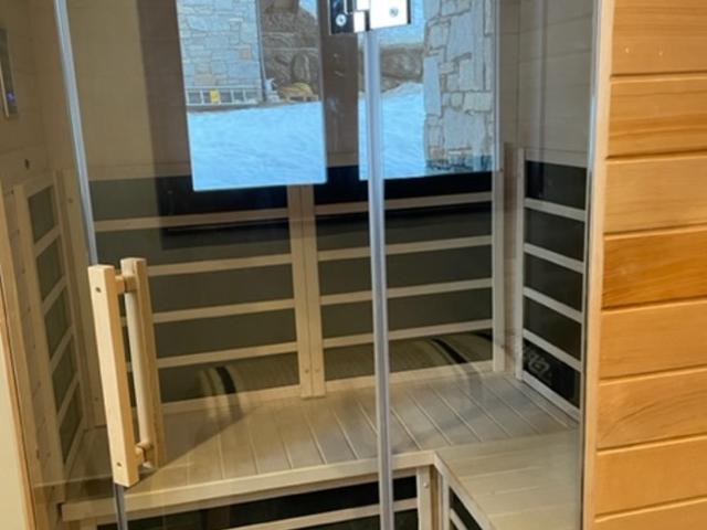 Magnifique chalet sur les pistes, le Paradis c'est là! - Appartement avec Sauna - 5
