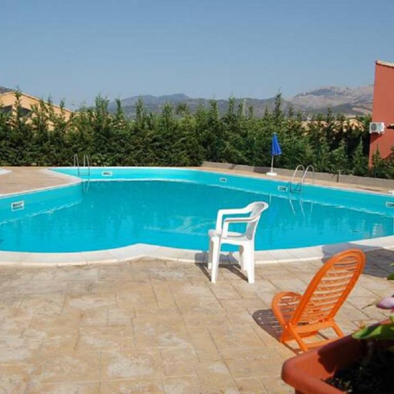 Villa Siragusa con piscina condominiale - Villa - 1