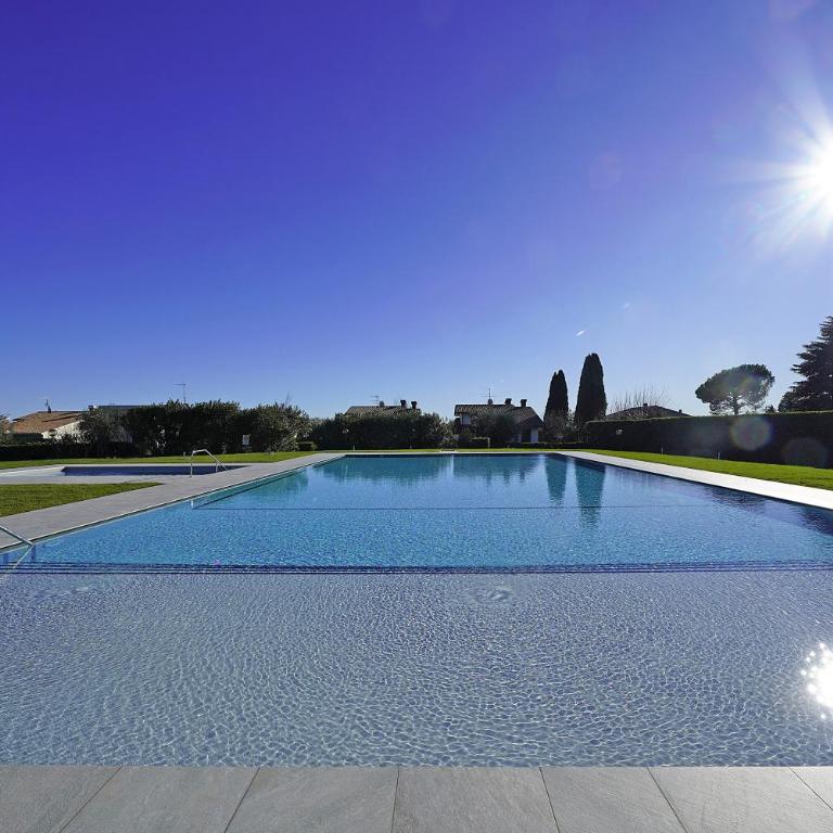 Residence Moniga Porto 1-08 by Wonderful Italy - Appartamento - 2