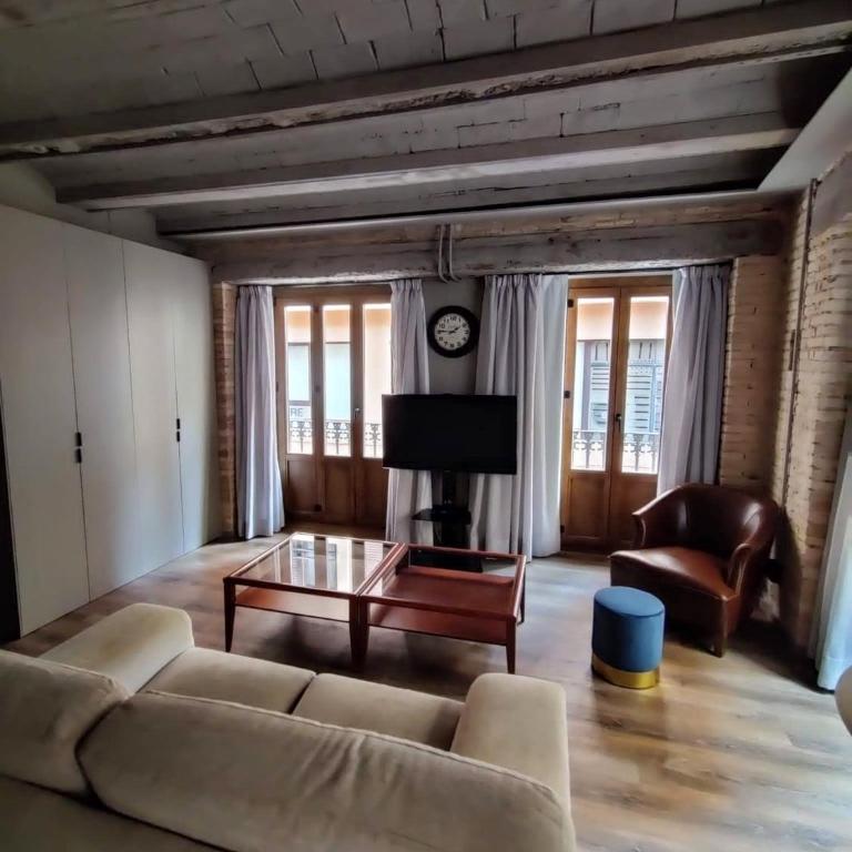 Apartment Plaza de la Merced - Apartamento Deluxe de 2 dormitorios con balcón - 15