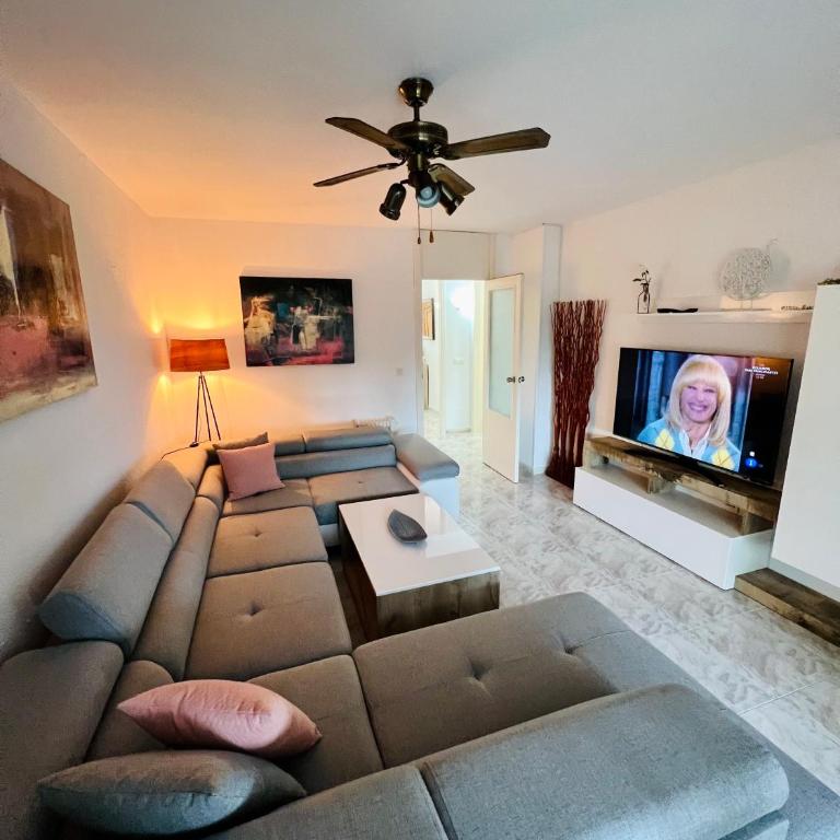 Sinforosa Park Apartments - Two-Bedroom Family Apartment - 9