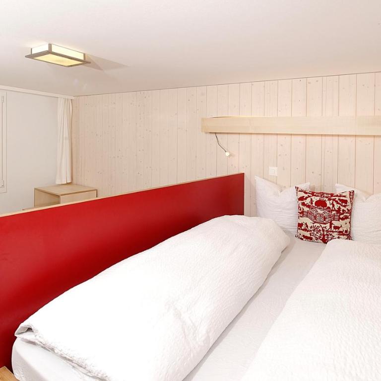 Alpinhotel Bort - Standard Zimmer mit Queensize-Bett - 4