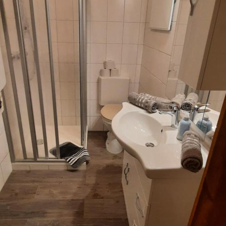 Ferienhaus Klotz mit Kinderzimmer und Spielsachen - Two-Bedroom Apartment - 2