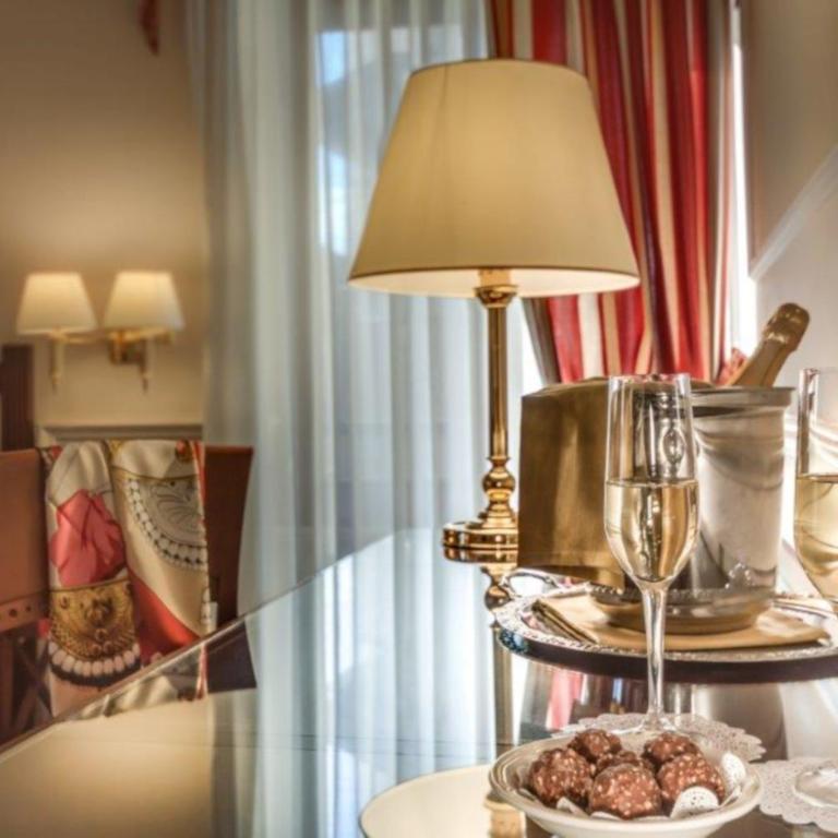 Palazzo Cardinal Cesi - Superior Double or Twin Room - 4