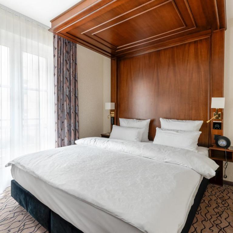 AdvaStay by KING's - Deluxe Studio mit Kingsize-Bett - 7