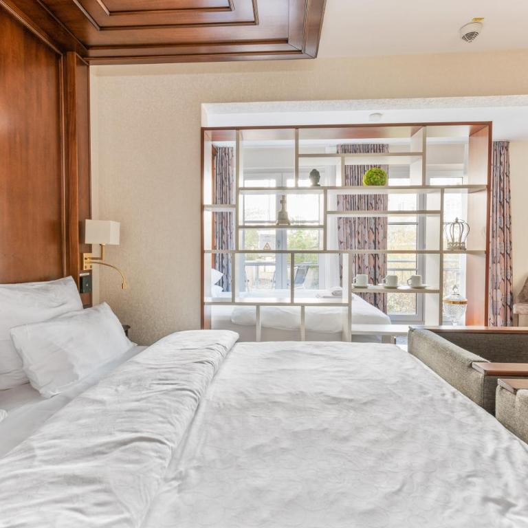 AdvaStay by KING's - Superior Dreibettzimmer - 16