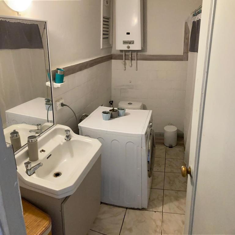 Departamento en arriendo pleno centro viña del mar - Three-Bedroom Apartment - 1