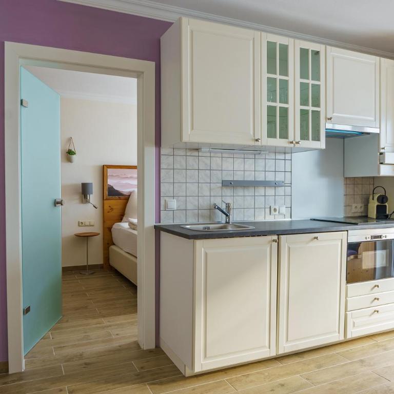 Hubertus Alpine Living - Suite mit Bergblick und Balkon - 7