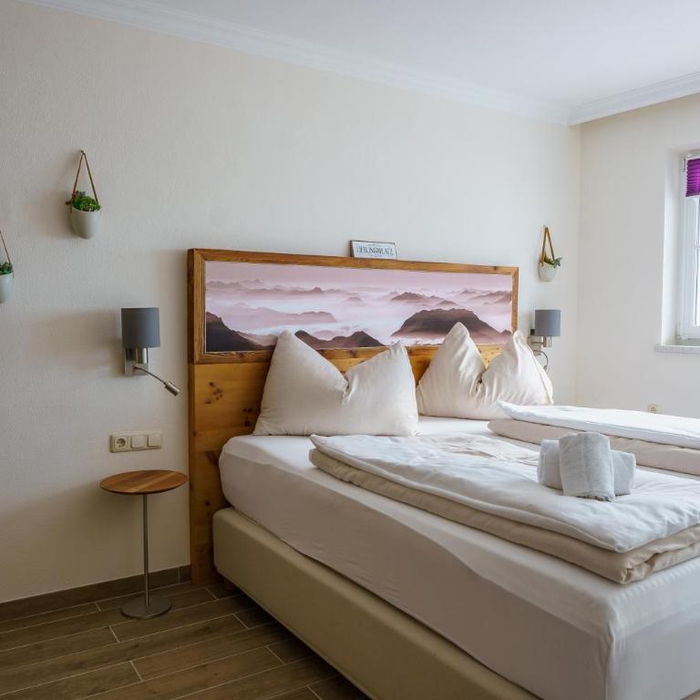 Hubertus Alpine Living - Suite mit Bergblick und Balkon - 4