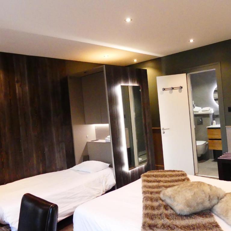 Logis Hotel Des Bains - Chambre Triple Confort - 6