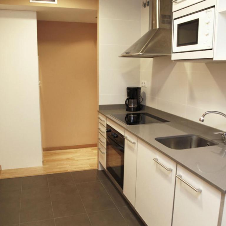Sant Antoni Market - Large One-Bedroom Apartment (2 Adults) - 54