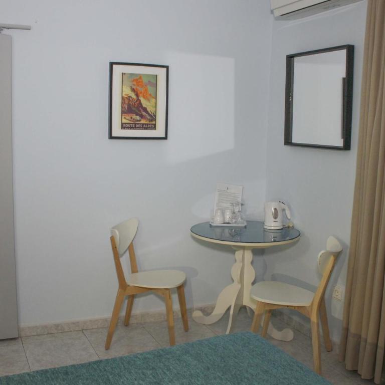 Hotel Alexandra Sitges - Habitación Doble Económica - 1 o 2 camas - 6