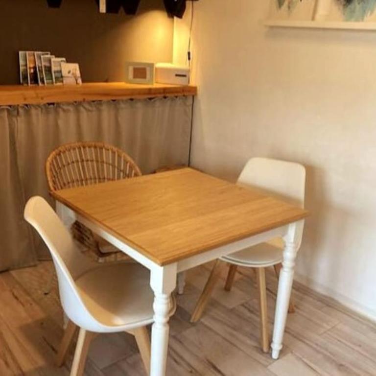 Appartment BERGE byTILLY - Ruhiges Waldrand-Refugium mit Balkon, Gartenblick & Nähe zum Wörthersee - Apartment mit Balkon - 10