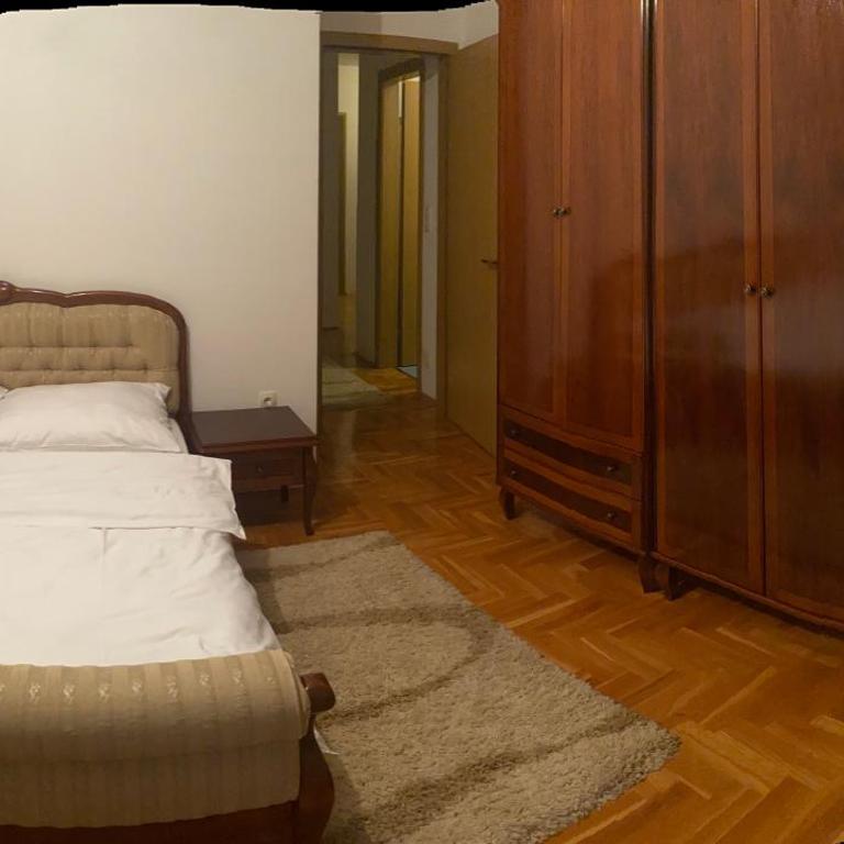 Apartman Natalija Banja Luka - Apartman sa 3 Spavaće Sobe - 10