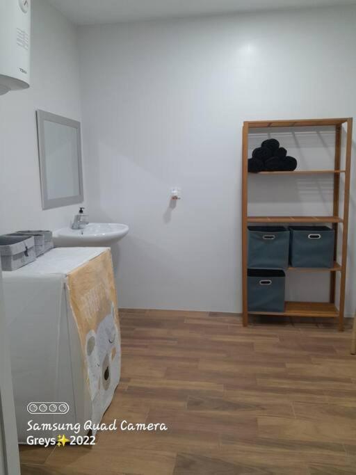Apartamento nuevo cerca de la playa y del centro - Apartamento de 2 dormitorios - 13
