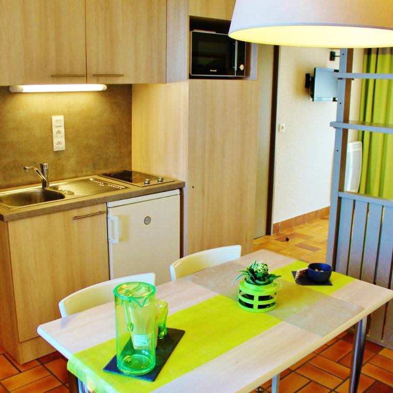 VVF Lac Léman Évian-les-Bains - Studio - 2 single beds - 2