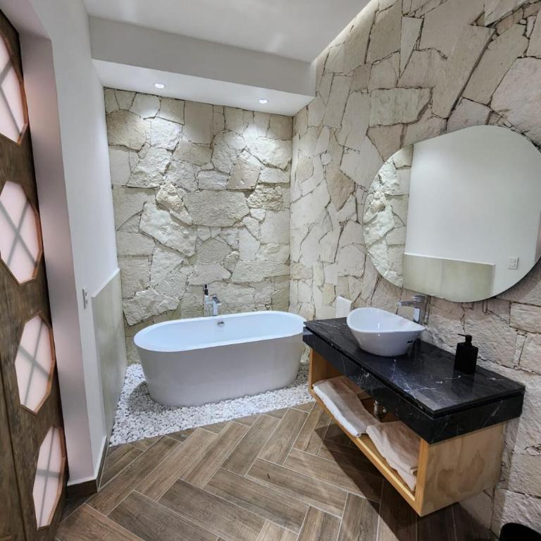 Hotel Úrsula Concept - King Suite - 2