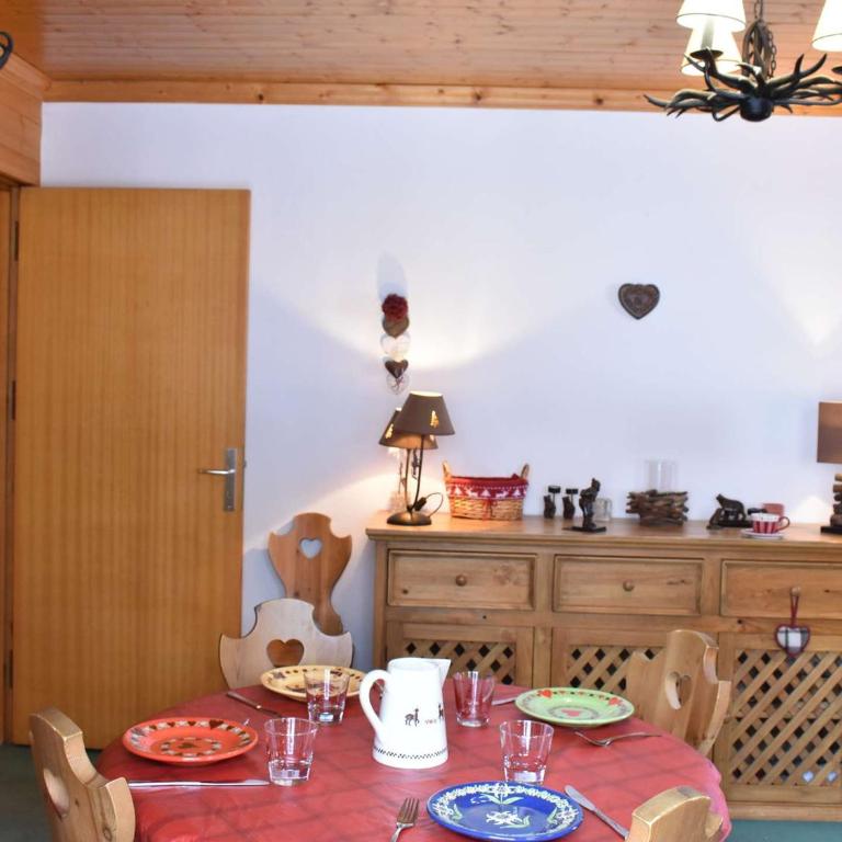 Appartement 2 pièces à 100m des pistes, balcon, calme, proche commerces - Méribel - FR-1-180-584 - Appartamento - 8