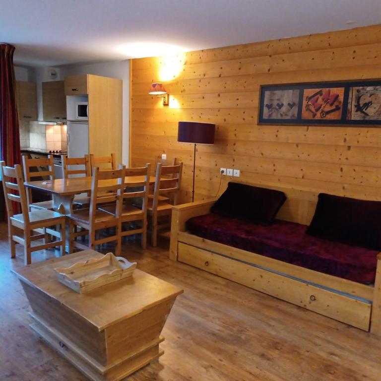 Brides-les-Bains : Appartement 3 Pièces, Parking, Animaux Acceptés, Wifi - Appartement 2 Chambres - 1