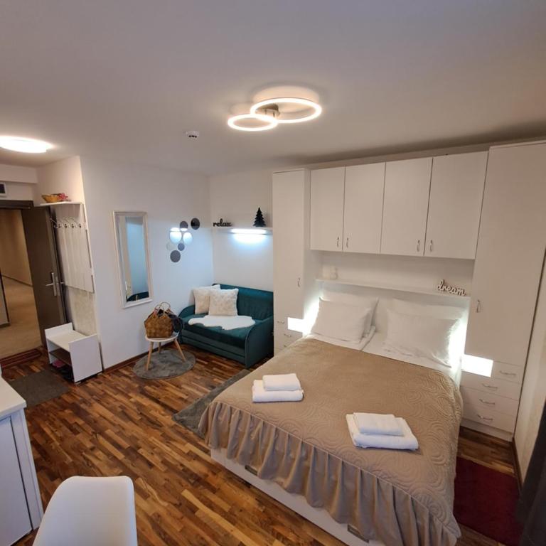 Lux apartmani Dunja Kopaonik Čardaci - WHITE - Apartman sa Pogledom na Planinu - 5